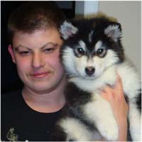 Hudson's Malamutes - Alex with Hudsons Alaskan Malamute puppies